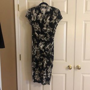 Joseph Ribhoff size 8 faux wrap black and white floral cap sleeve dress